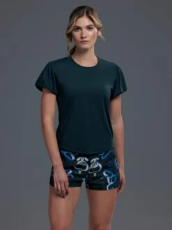 Haelyn Top 32 Haelyn Top -Greyson Clothiers Shop LFA22K25 226 006