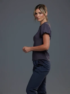 Haelyn Top 29 Haelyn Top -Greyson Clothiers Shop LFA22K25 22 018 1