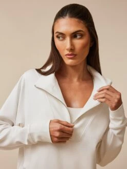 Wren Quarter-Zip -Greyson Clothiers Shop LSP24K47 541 0258 DETAIL