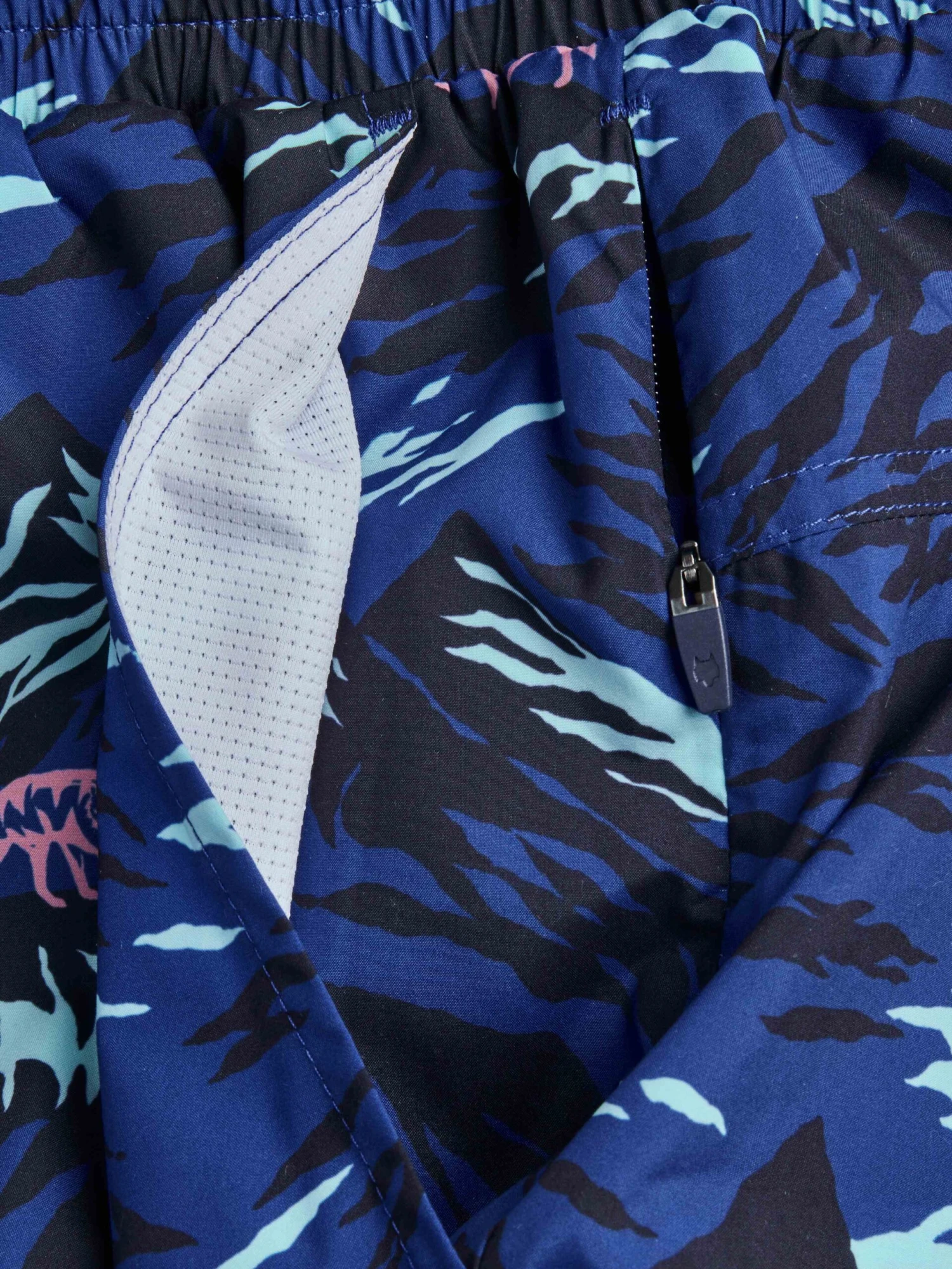 Peace Maker Torch Swim 5 Peace Maker Torch Swim - Image 5