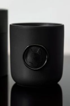 Icon Wolf Wax Seal Fig Candle -Greyson Clothiers Shop MG23A91 001 1