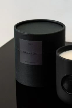 Icon Wolf Wax Seal Fig Candle -Greyson Clothiers Shop MG23A91 001 4